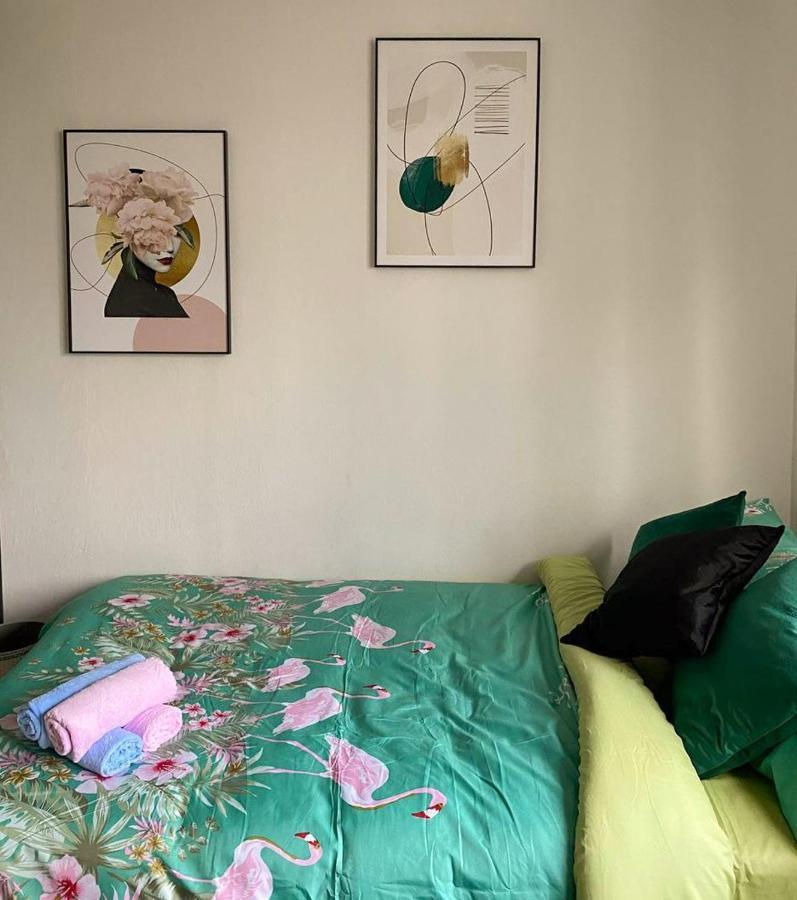 Guest House Prosta 2/14 Варшава Екстериор снимка